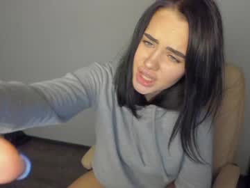 Find Girl Secretary Viki Masturbating On Live Webcam Porn 2